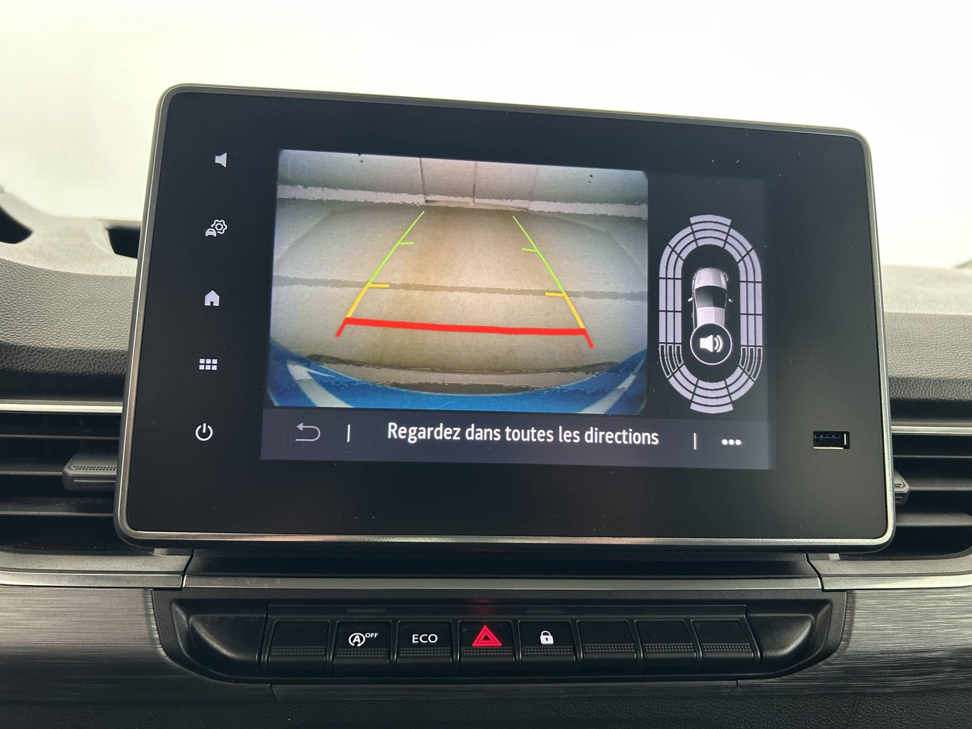 Vente en ligne Renault Kangoo  Blue dCi 95 au prix de 20 690 €