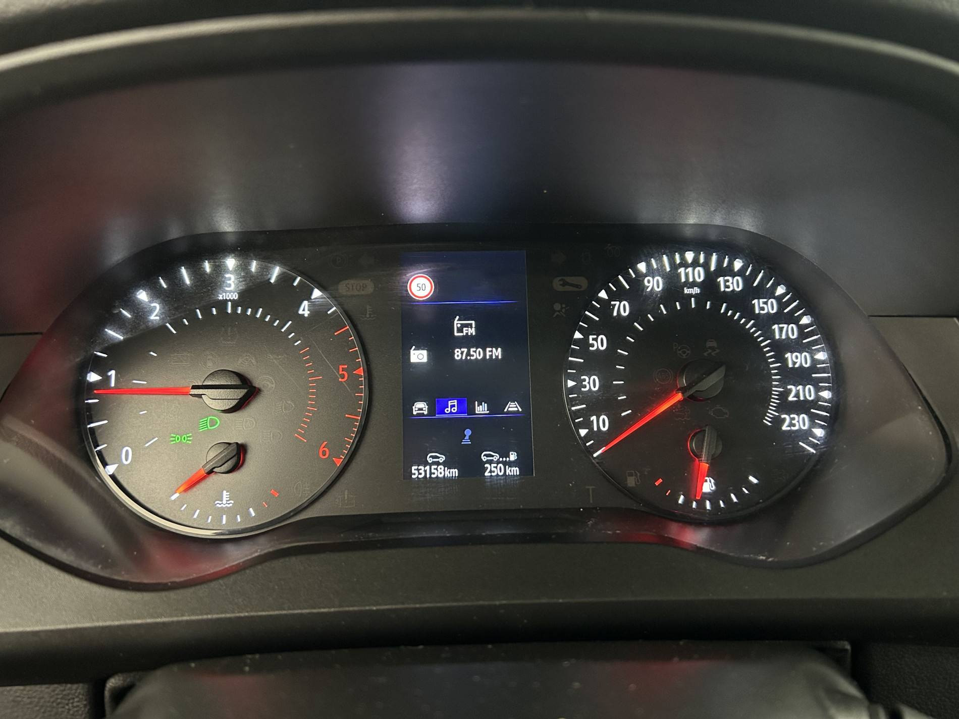 Vente en ligne Renault Kangoo  Blue dCi 95 au prix de 20 690 €