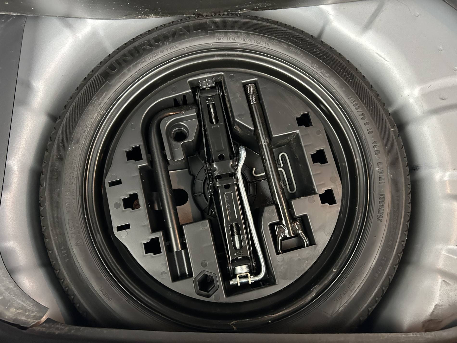 Vente en ligne Renault Clio 5 CLIO SOCIETE BLUE DCI 85 au prix de 12 290 €