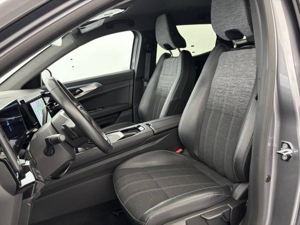 Vente en ligne Renault Austral  E-Tech hybrid 200 au prix de 28 990 €