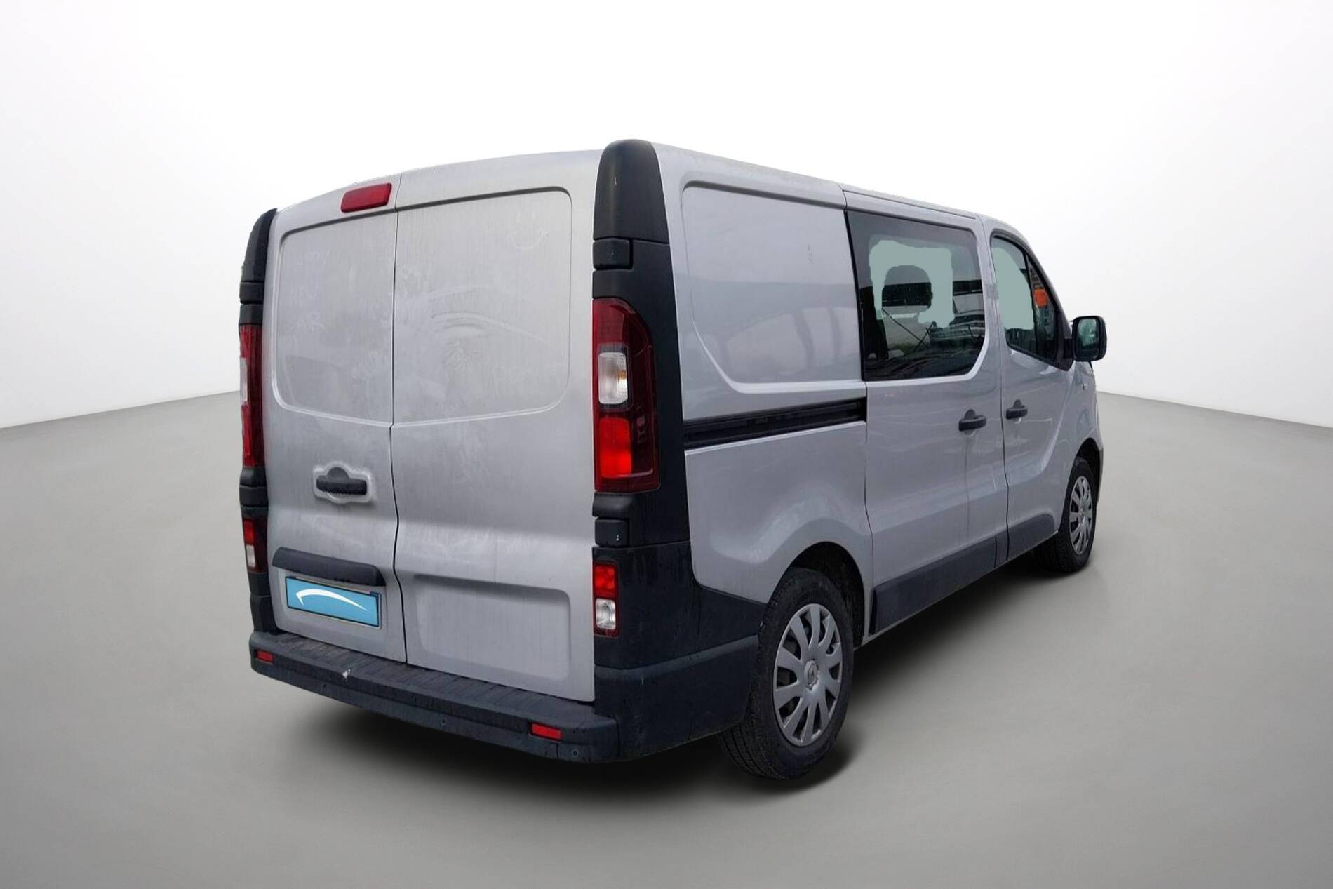 Vente en ligne Renault Trafic Cabine Approfondie TRAFIC CA L1H1 1000 KG DCI 120 E6 au prix de 15 990 €