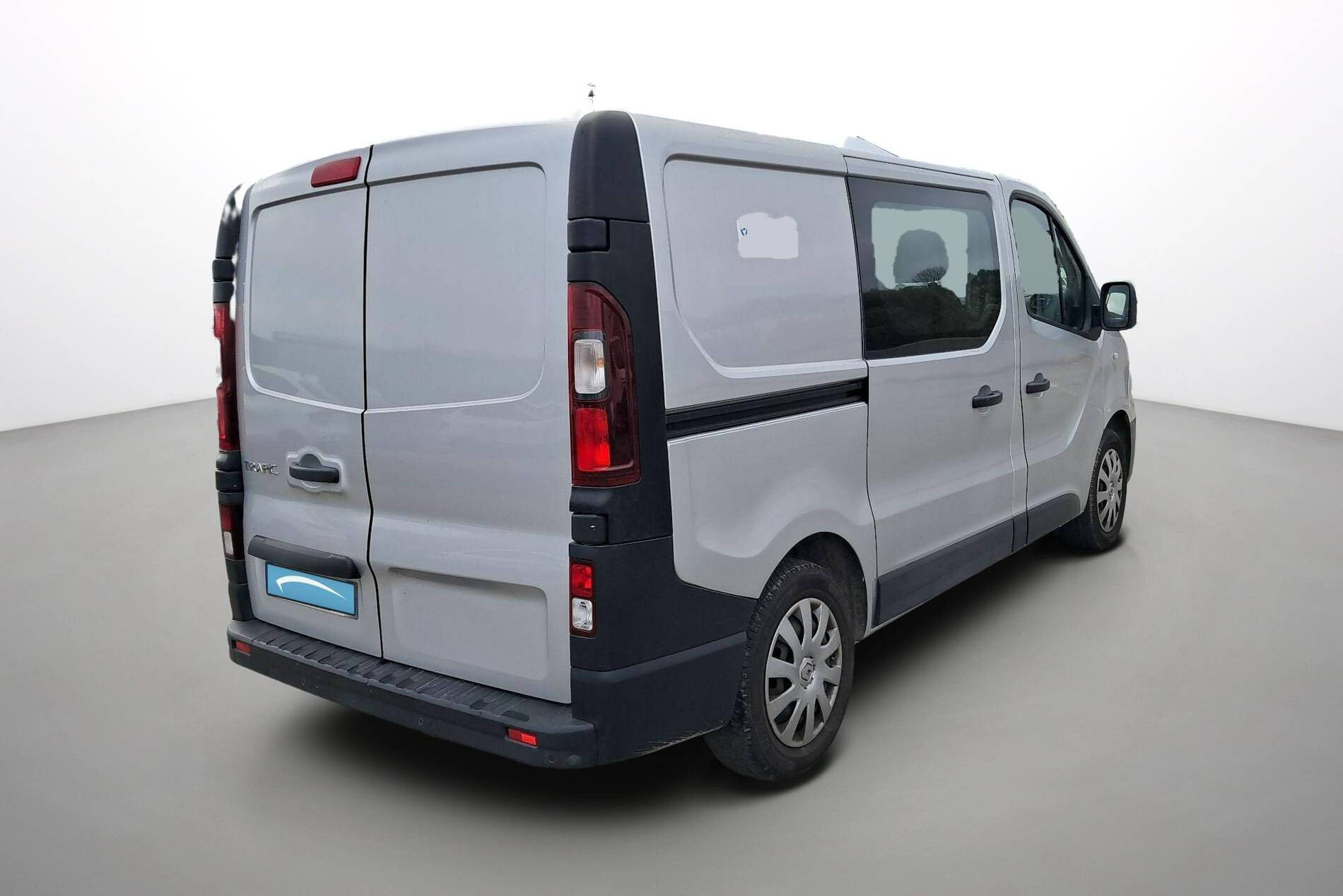Vente en ligne Renault Trafic Cabine Approfondie TRAFIC CA L1H1 1000 KG DCI 120 E6 au prix de 19 490 €