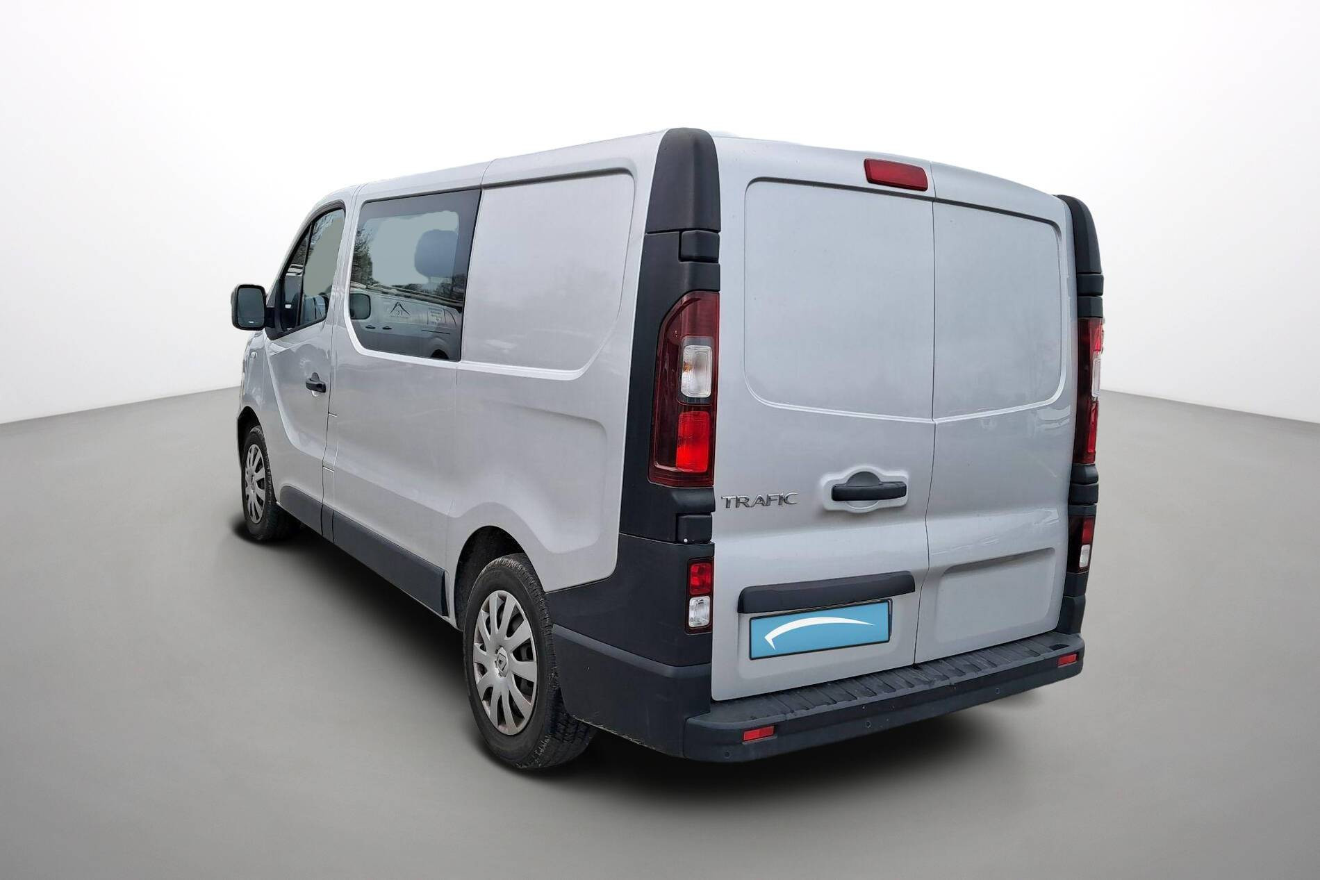 Vente en ligne Renault Trafic Cabine Approfondie TRAFIC CA L1H1 1000 KG DCI 120 E6 au prix de 19 490 €