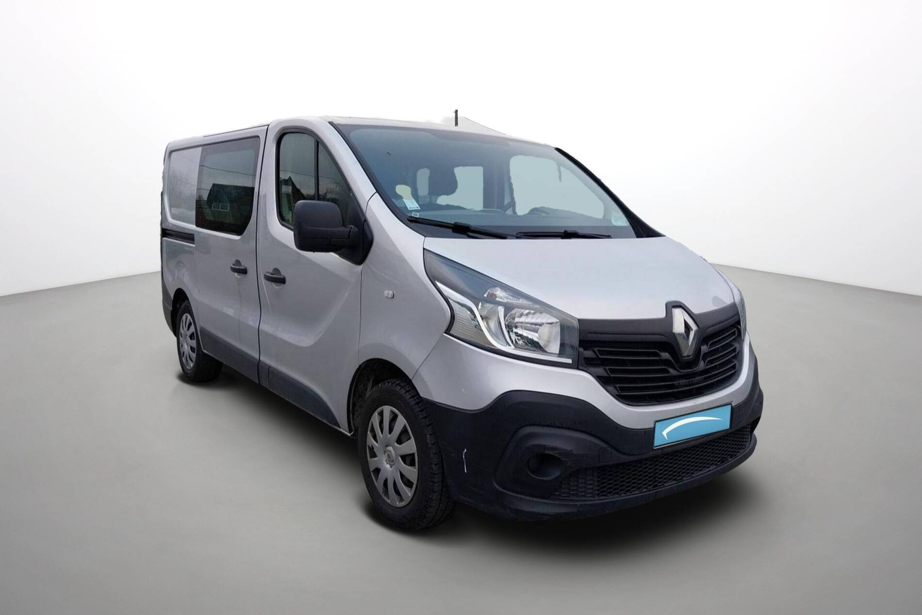 Vente en ligne Renault Trafic Cabine Approfondie TRAFIC CA L1H1 1000 KG DCI 120 E6 au prix de 15 990 €