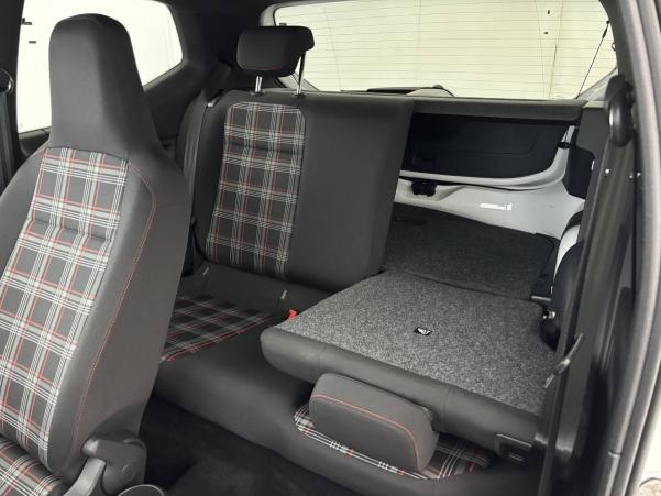 Vente en ligne Volkswagen Up  1.0 115 BlueMotion Technology BVM6 au prix de 12 490 €