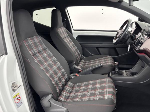 Vente en ligne Volkswagen Up  1.0 115 BlueMotion Technology BVM6 au prix de 12 490 €