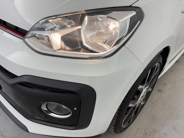 Vente en ligne Volkswagen Up  1.0 115 BlueMotion Technology BVM6 au prix de 12 490 €