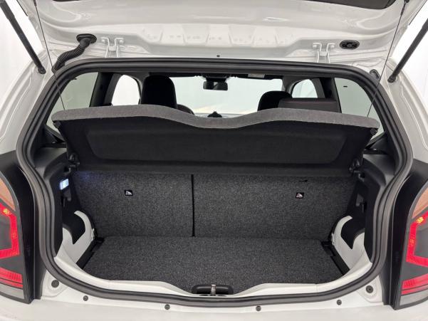 Vente en ligne Volkswagen Up  1.0 115 BlueMotion Technology BVM6 au prix de 12 490 €