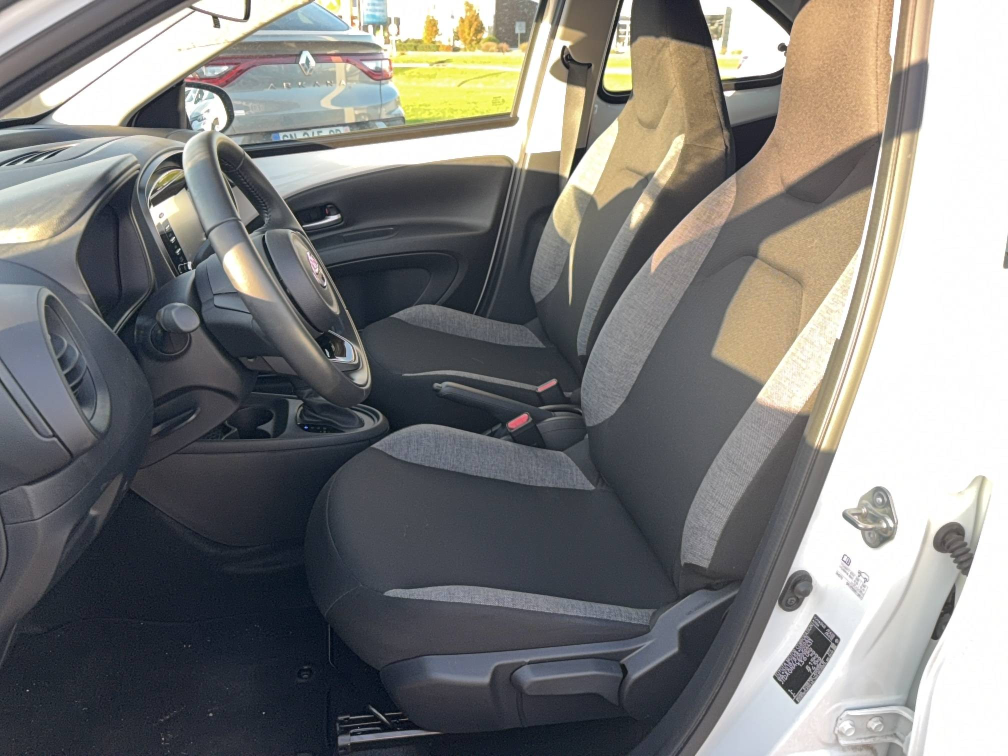 Vente en ligne Toyota Aygo X  1.0 VVT-i 72 S-CVT au prix de 14 390 €