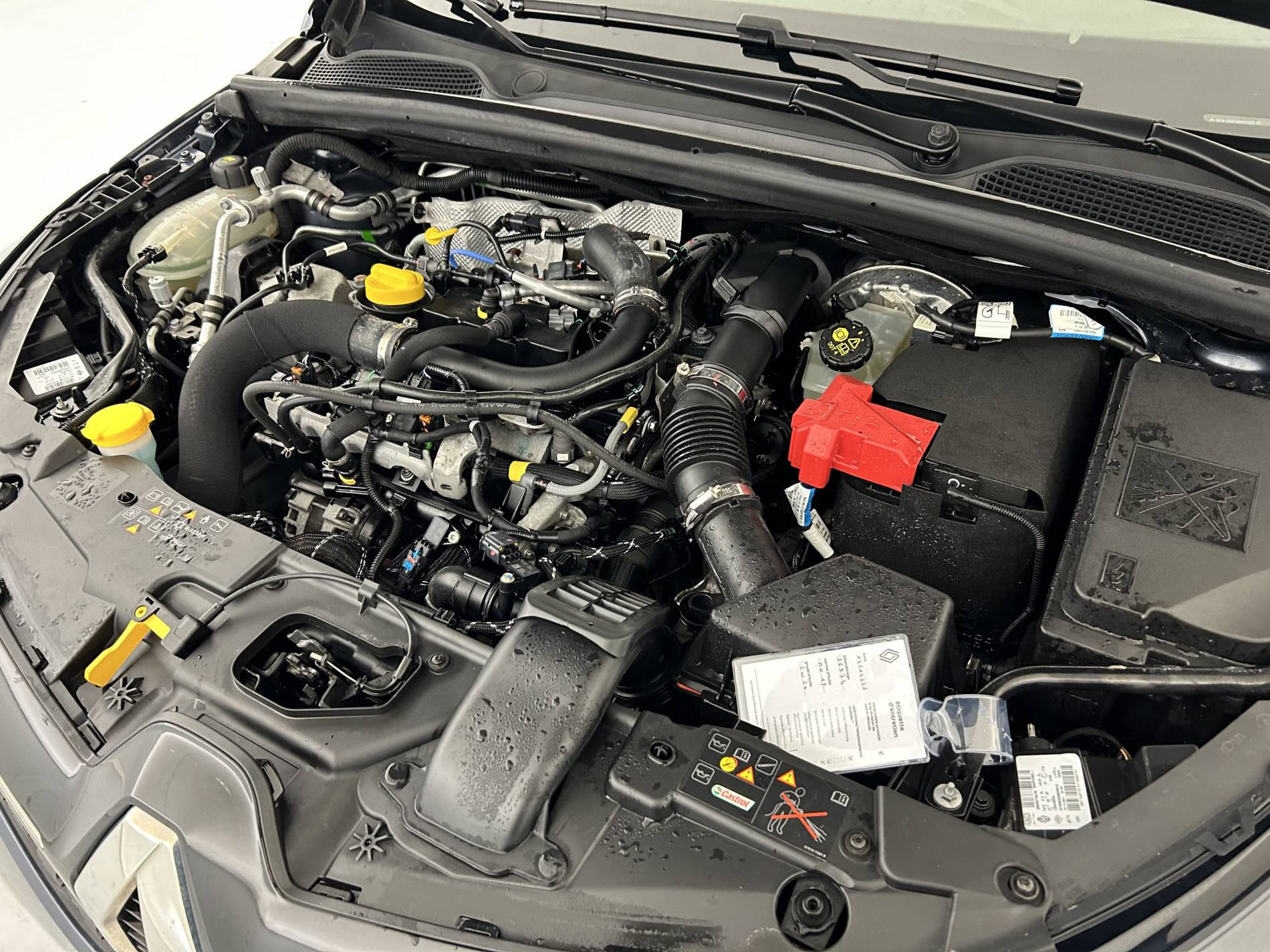 Vente en ligne Renault Clio 5 Clio TCe 100 GPL au prix de 14 290 €