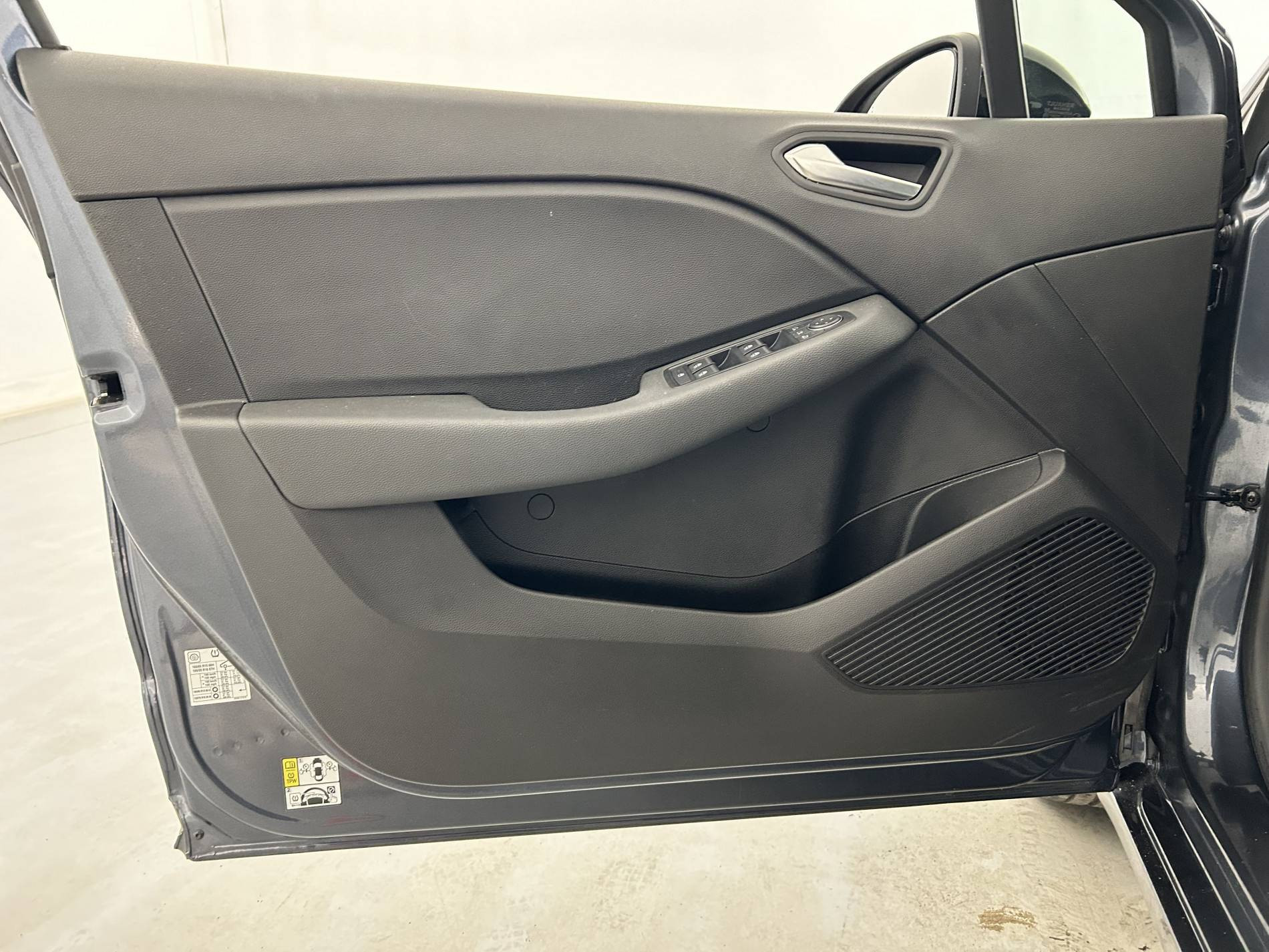 Vente en ligne Renault Clio 5 Clio TCe 100 GPL au prix de 14 290 €