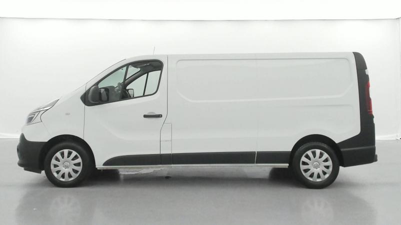 Vente en ligne Renault Trafic 3 Fourgon TRAFIC FGN L2H1 1300 KG DCI 120 au prix de 20 990 €