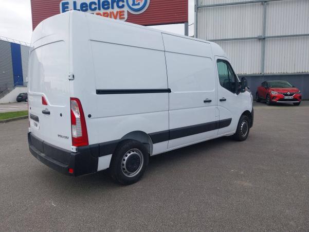 Vente en ligne Renault Master 3 Fourgon MASTER FGN TRAC F3300 L2H2 BLUE DCI 135 au prix de 27 990 €