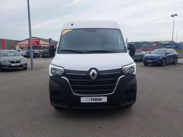 Vente en ligne Renault Master 3 Fourgon MASTER FGN TRAC F3300 L2H2 BLUE DCI 135 au prix de 27 990 €