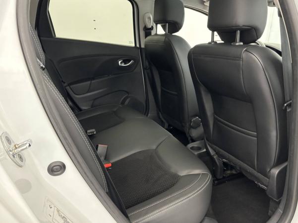 Vente en ligne Renault Clio 4 Estate Clio Estate dCi 90 Energy au prix de 10 490 €