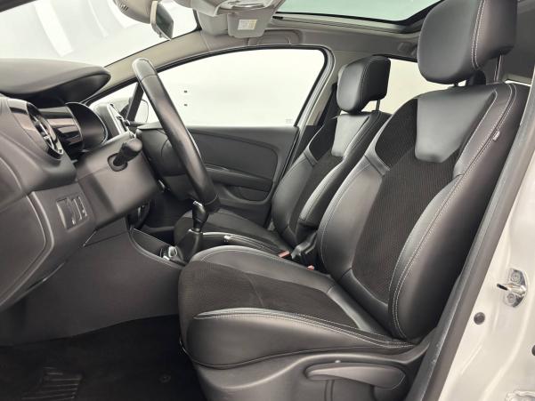 Vente en ligne Renault Clio 4 Estate Clio Estate dCi 90 Energy au prix de 10 490 €