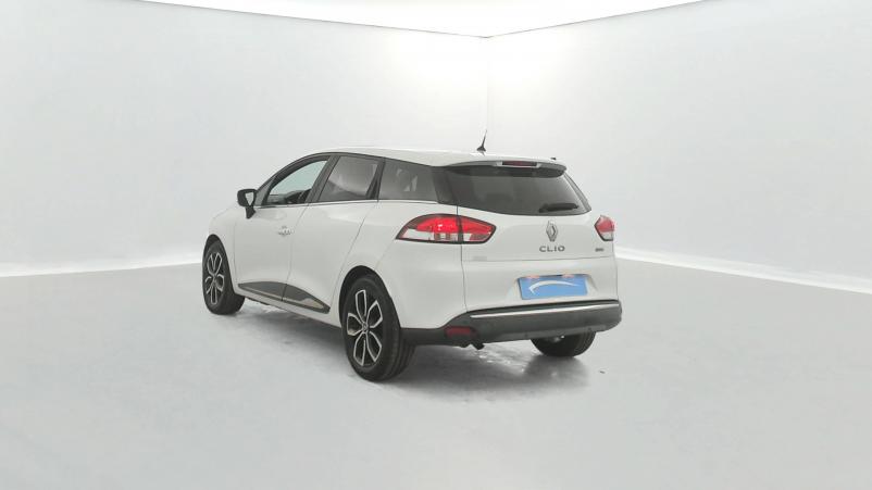 Vente en ligne Renault Clio 4 Estate Clio Estate dCi 90 Energy au prix de 10 490 €