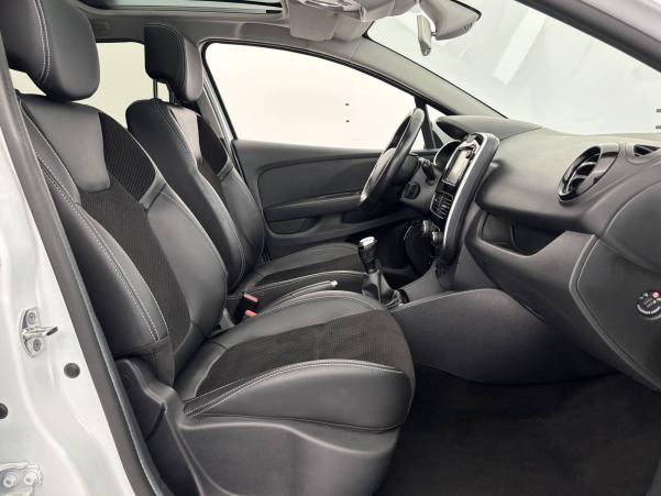 Vente en ligne Renault Clio 4 Estate Clio Estate dCi 90 Energy au prix de 10 490 €
