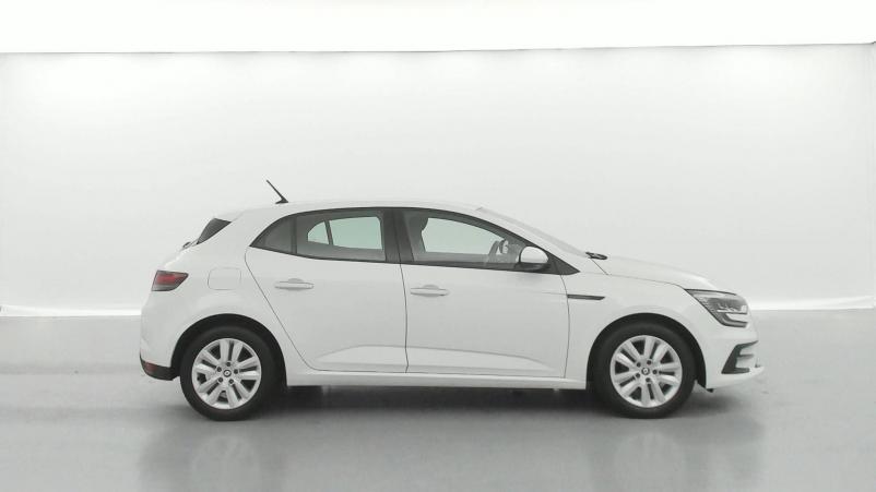 Vente en ligne Renault Megane 4 Mégane IV Berline Blue dCi 115 EDC - 21N au prix de 15 490 €