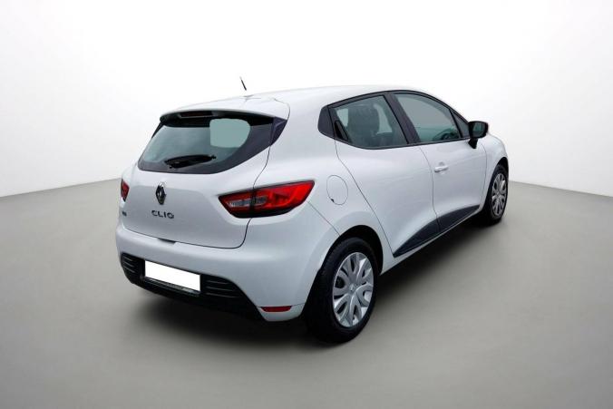 Vente en ligne Renault Clio 4 CLIO SOCIETE DCI 90 ENERGY E6C au prix de 9 990 €