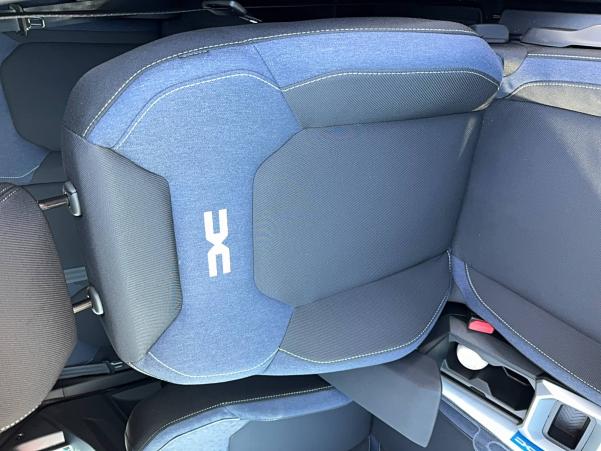 Vente en ligne Dacia Duster  Hybrid 140 4x2 au prix de 27 490 €