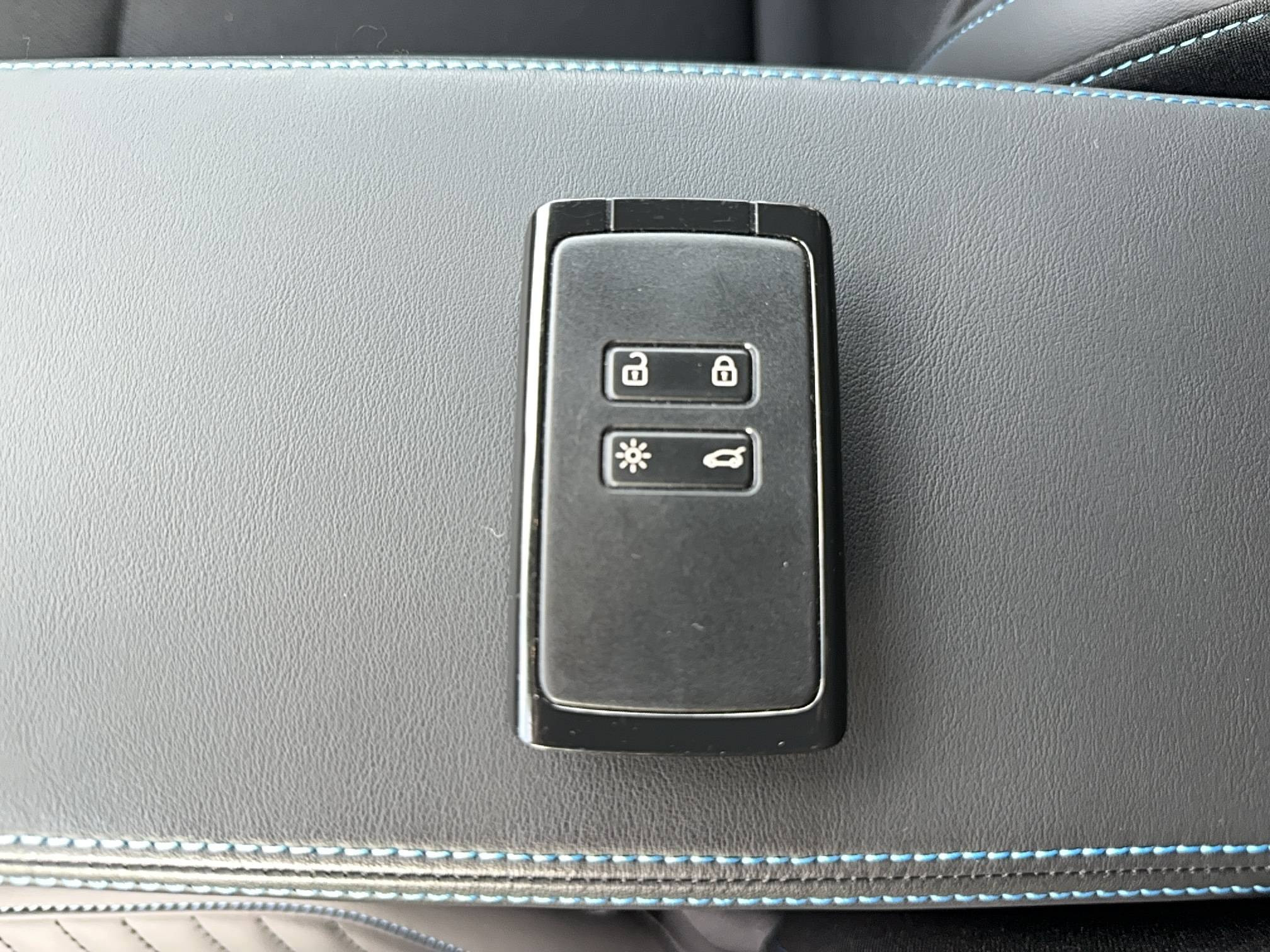 Vente en ligne Renault Megane E-Tech  220 ch autonomie confort au prix de 45 200 €