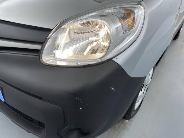 Vente en ligne Renault Kangoo Express  BLUE DCI 95 au prix de 14 990 €