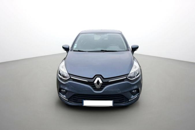 Vente en ligne Renault Clio 4 Clio dCi 90 E6C au prix de 12 490 €