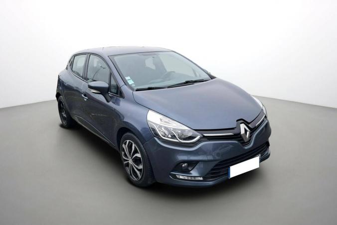 Vente en ligne Renault Clio 4 Clio dCi 90 E6C au prix de 12 490 €