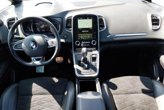 Vente en ligne Renault Grand Scenic 4 Grand Scenic TCe 160 EDC au prix de 26 990 €