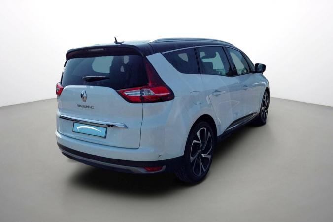 Vente en ligne Renault Grand Scenic 4 Grand Scenic TCe 160 EDC au prix de 26 990 €