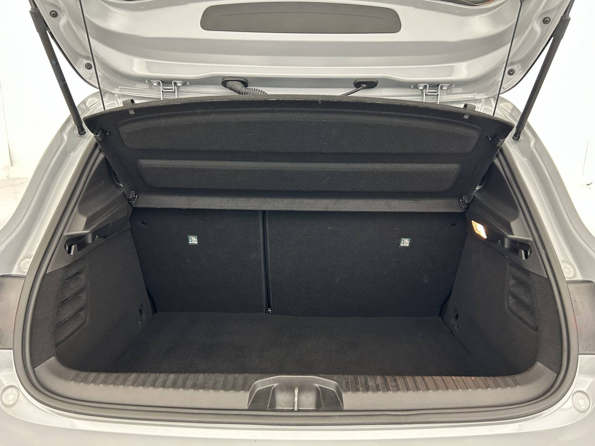 Vente en ligne Renault Clio 5 Clio E-Tech full hybrid 145 ch GSR2 au prix de 20 790 €