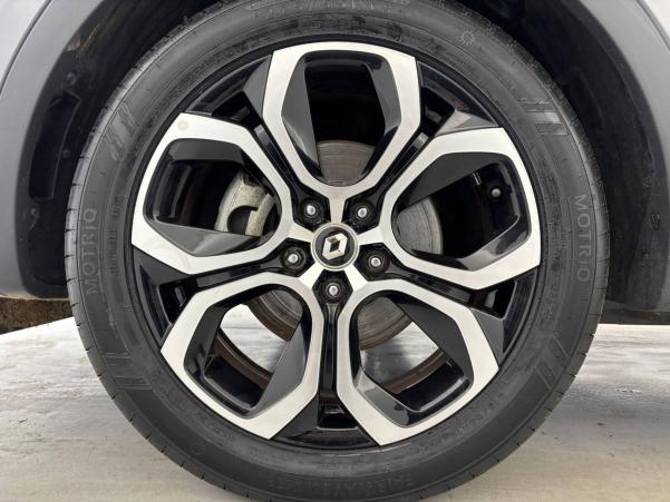 Vente en ligne Renault Arkana  E-Tech hybride 145 - 22 au prix de 23 990 €