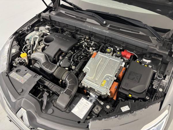 Vente en ligne Renault Arkana  E-Tech hybride 145 - 22 au prix de 23 990 €