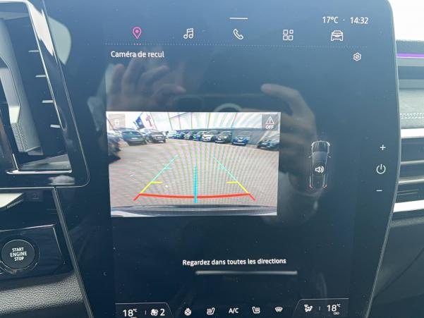 Vente en ligne Renault Espace Espace E-Tech hybrid 200 au prix de 40 490 €