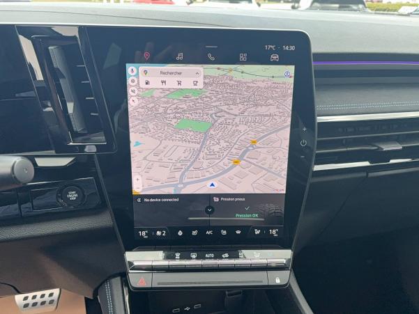 Vente en ligne Renault Espace Espace E-Tech hybrid 200 au prix de 40 490 €