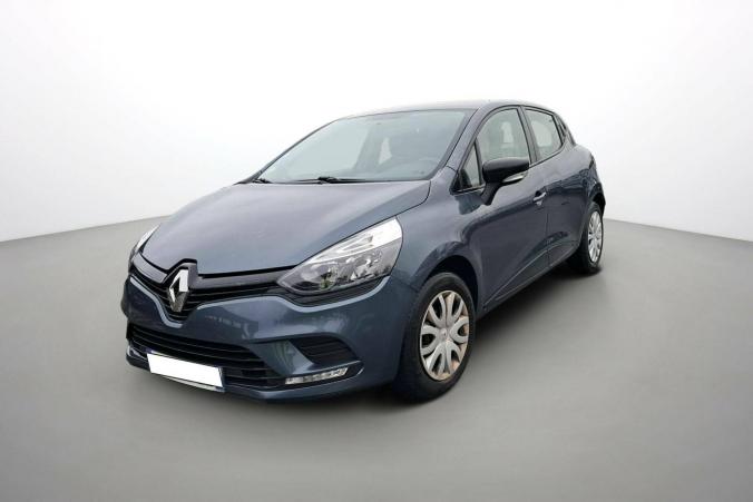 Vente en ligne Renault Clio 4 Clio dCi 75 E6C au prix de 11 990 €