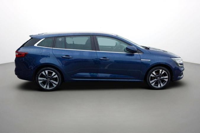 Vente en ligne Renault Megane 4 Estate Mégane IV Estate TCe 140 FAP au prix de 14 290 €