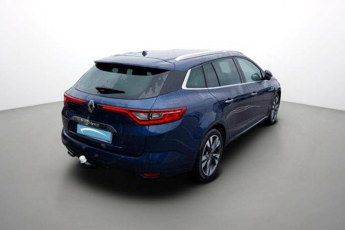Vente en ligne Renault Megane 4 Estate Mégane IV Estate TCe 140 FAP au prix de 14 290 €
