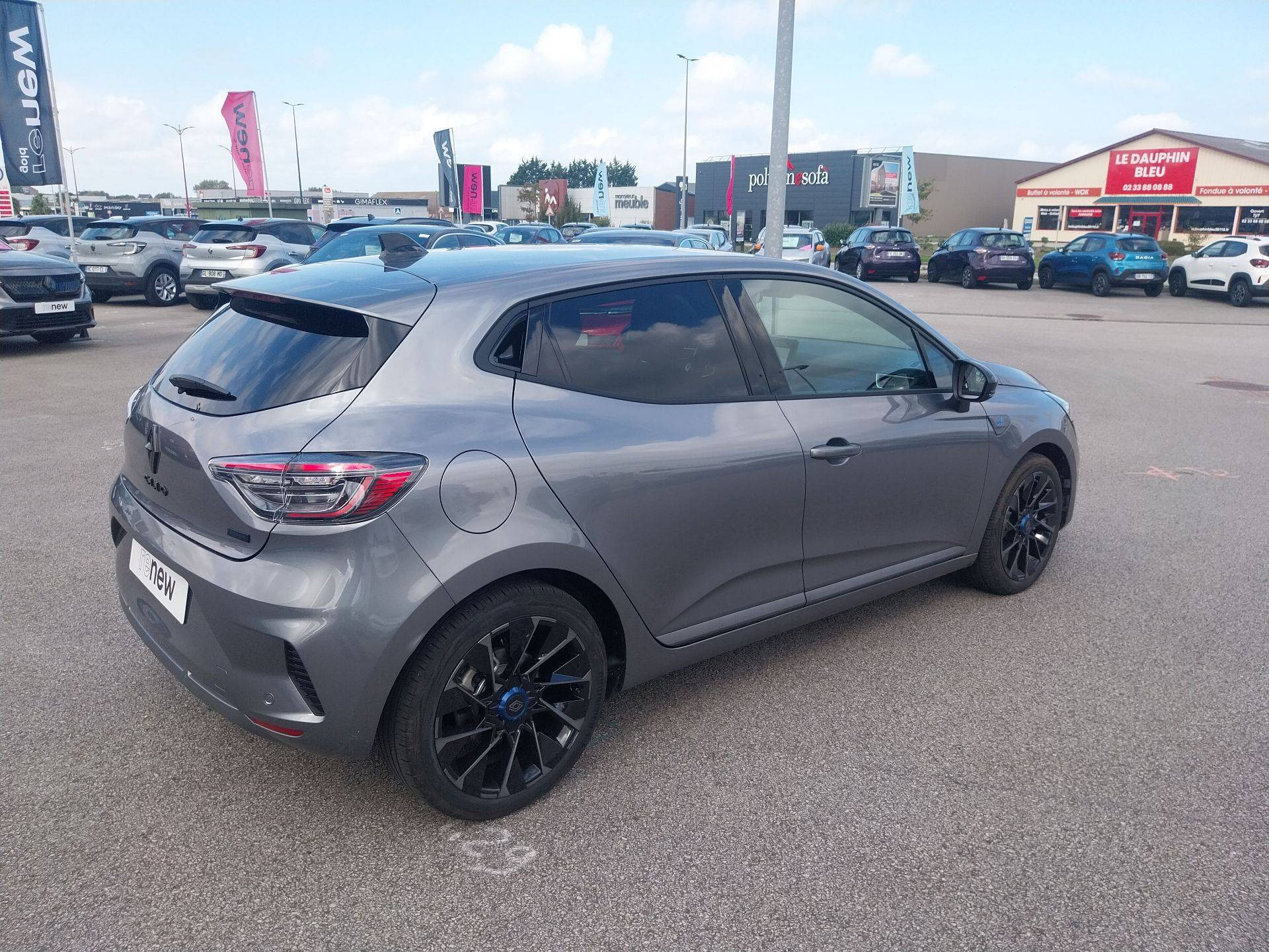 Vente en ligne Renault Clio 5 Clio E-Tech full hybrid 145 ch GSR2 au prix de 24 490 €