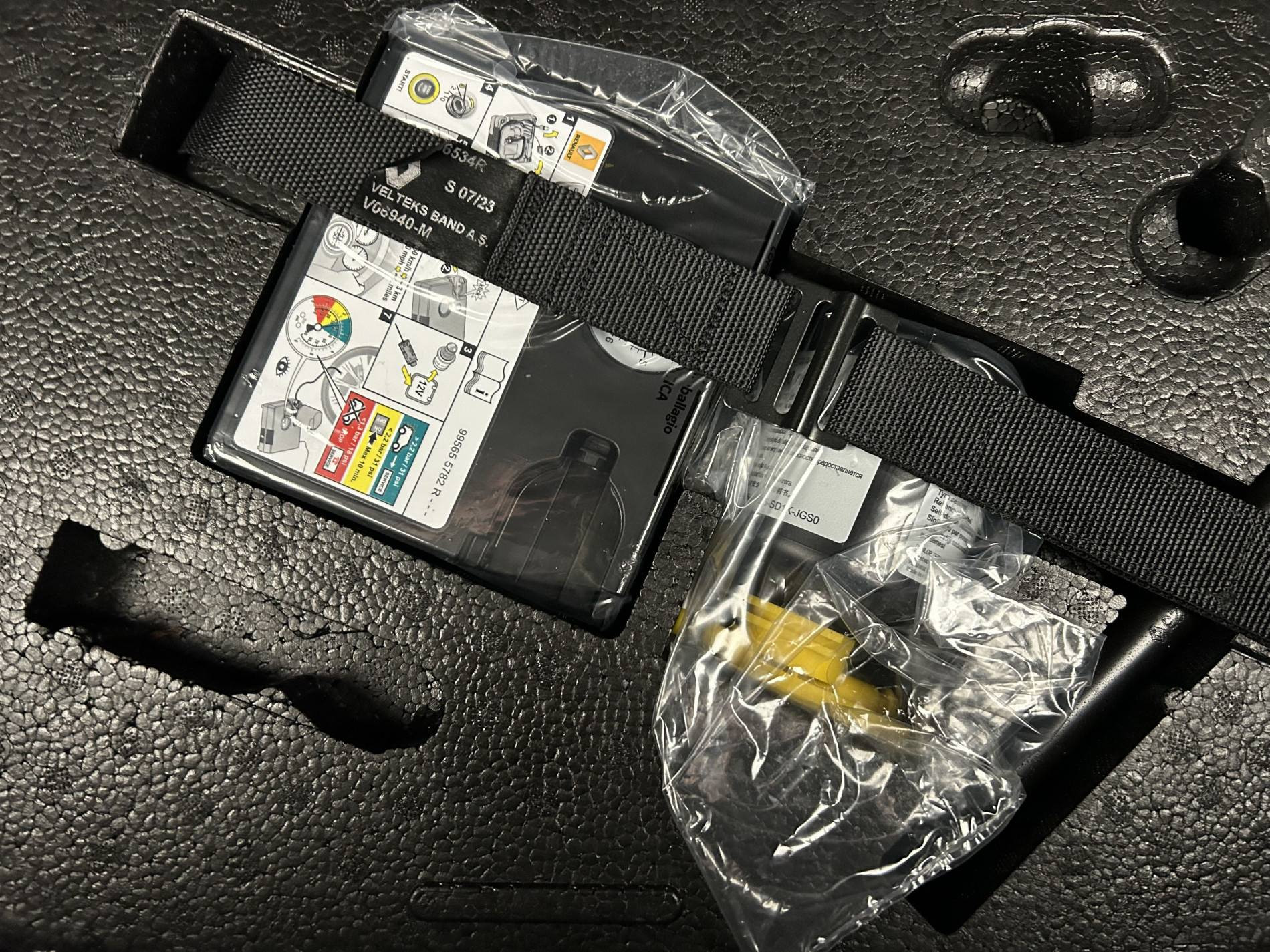 Vente en ligne Renault Clio 5 Clio E-Tech full hybrid 145 au prix de 19 790 €