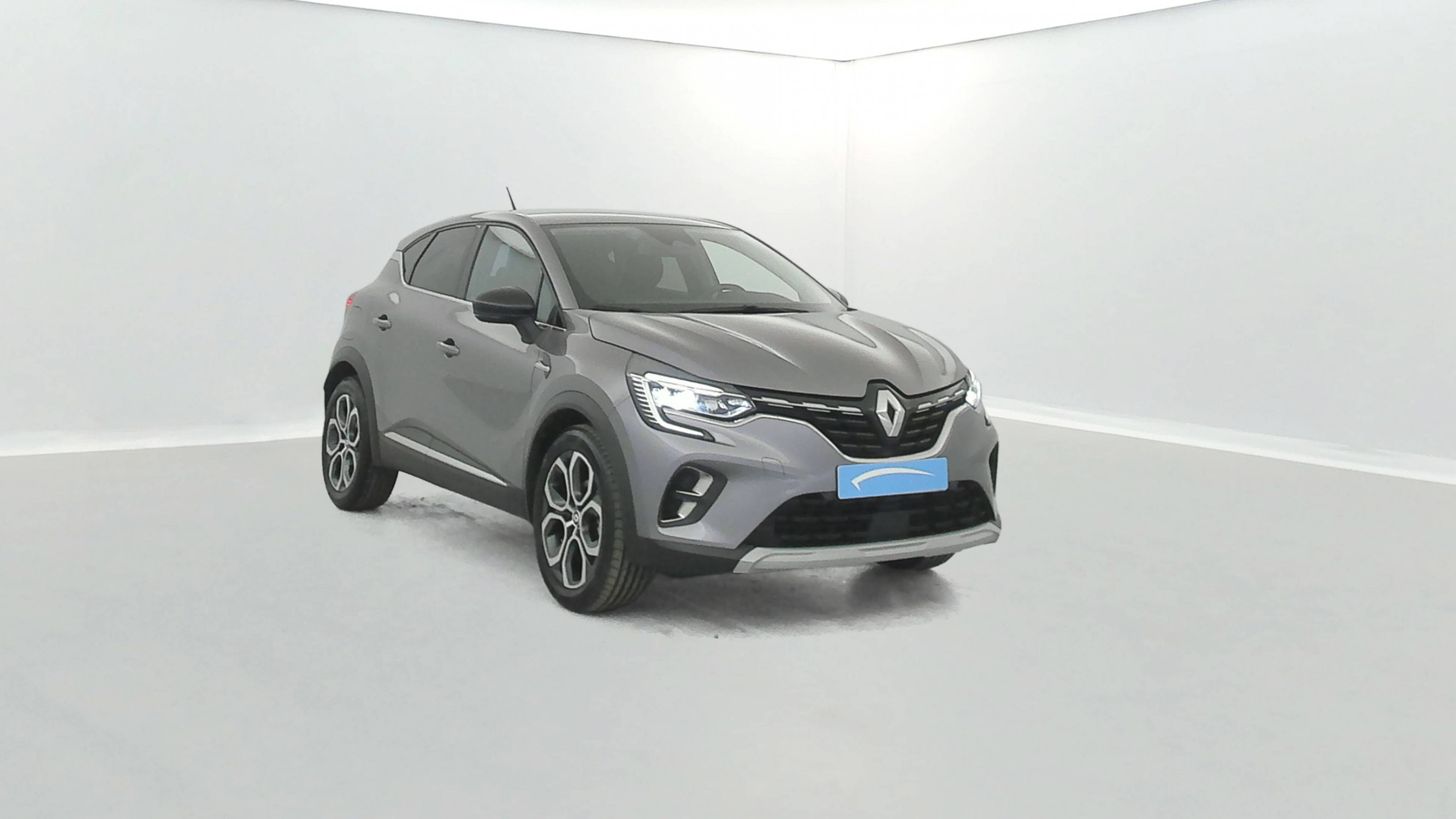 Vente en ligne Renault Captur  TCe 140 - 21 au prix de 17 990 €