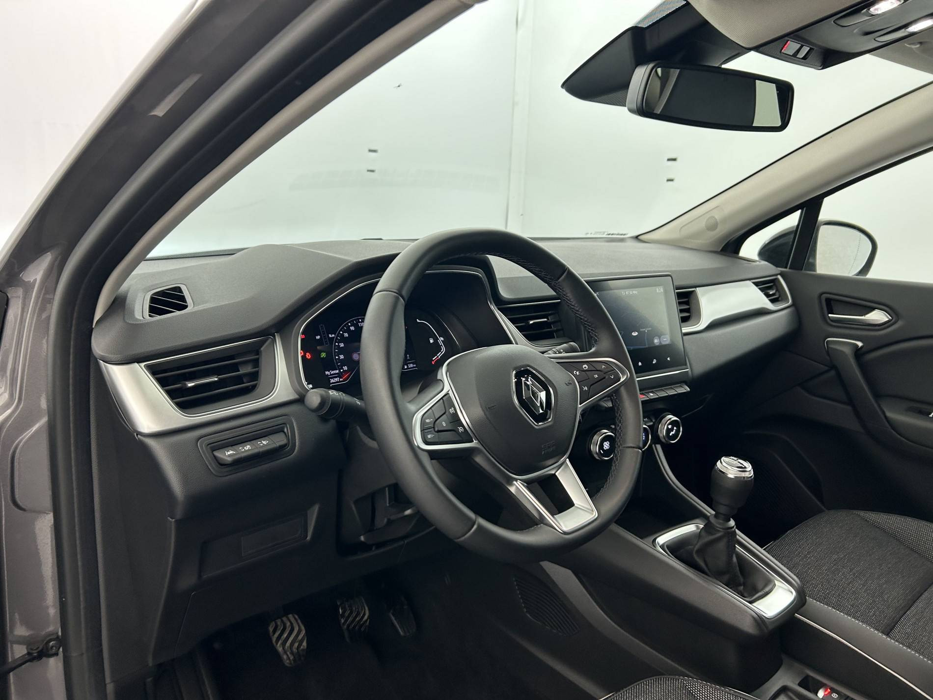 Vente en ligne Renault Captur  TCe 140 - 21 au prix de 17 990 €