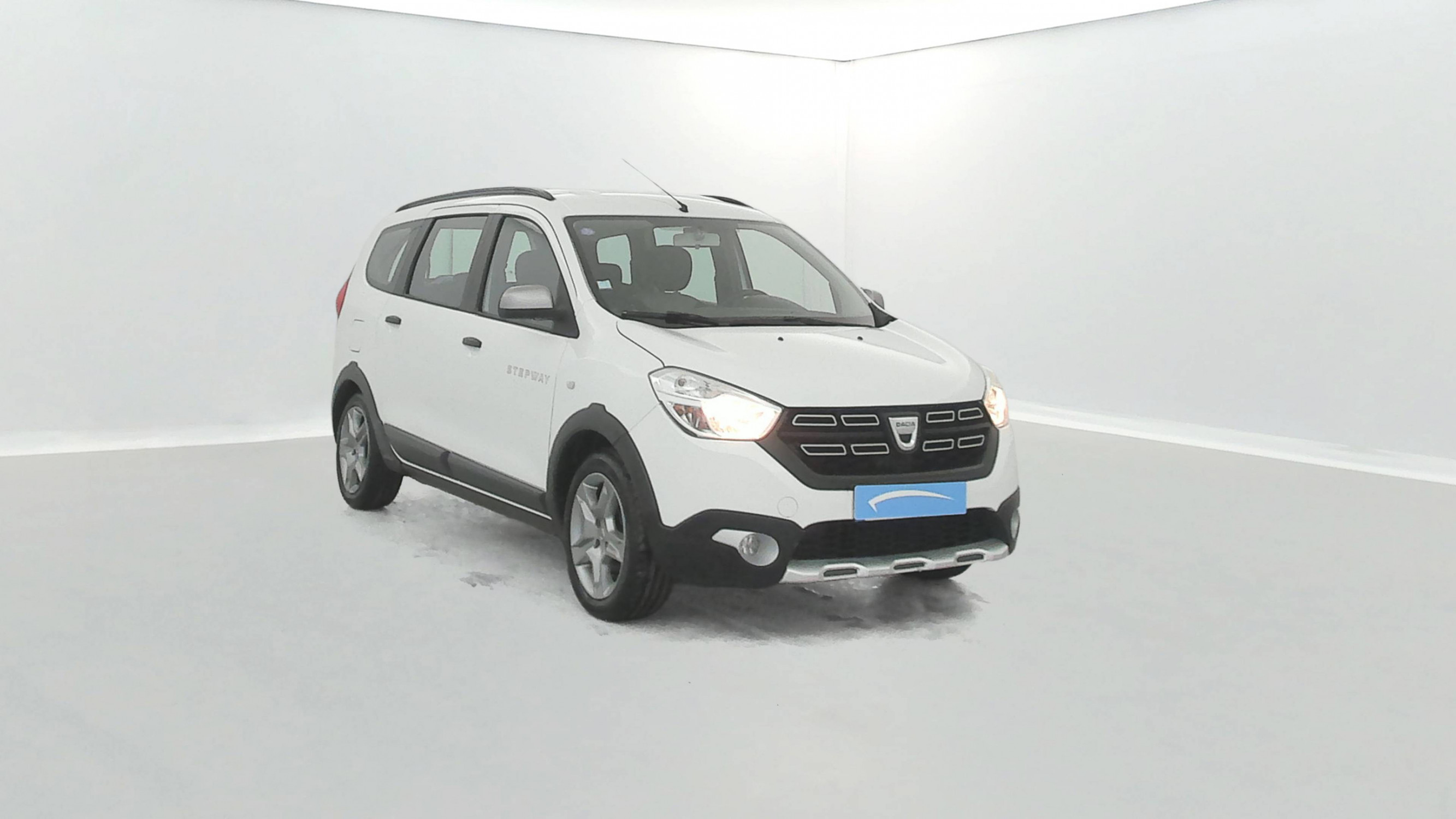 Vente en ligne Dacia Lodgy  TCe 115 5 places au prix de 11 790 €