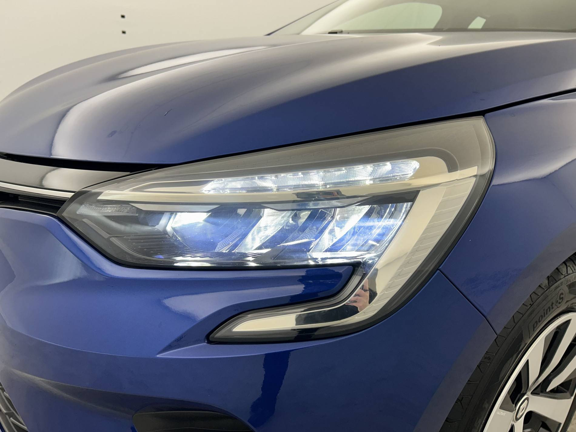 Vente en ligne Renault Clio 5 Clio TCe 90 au prix de 14 490 €