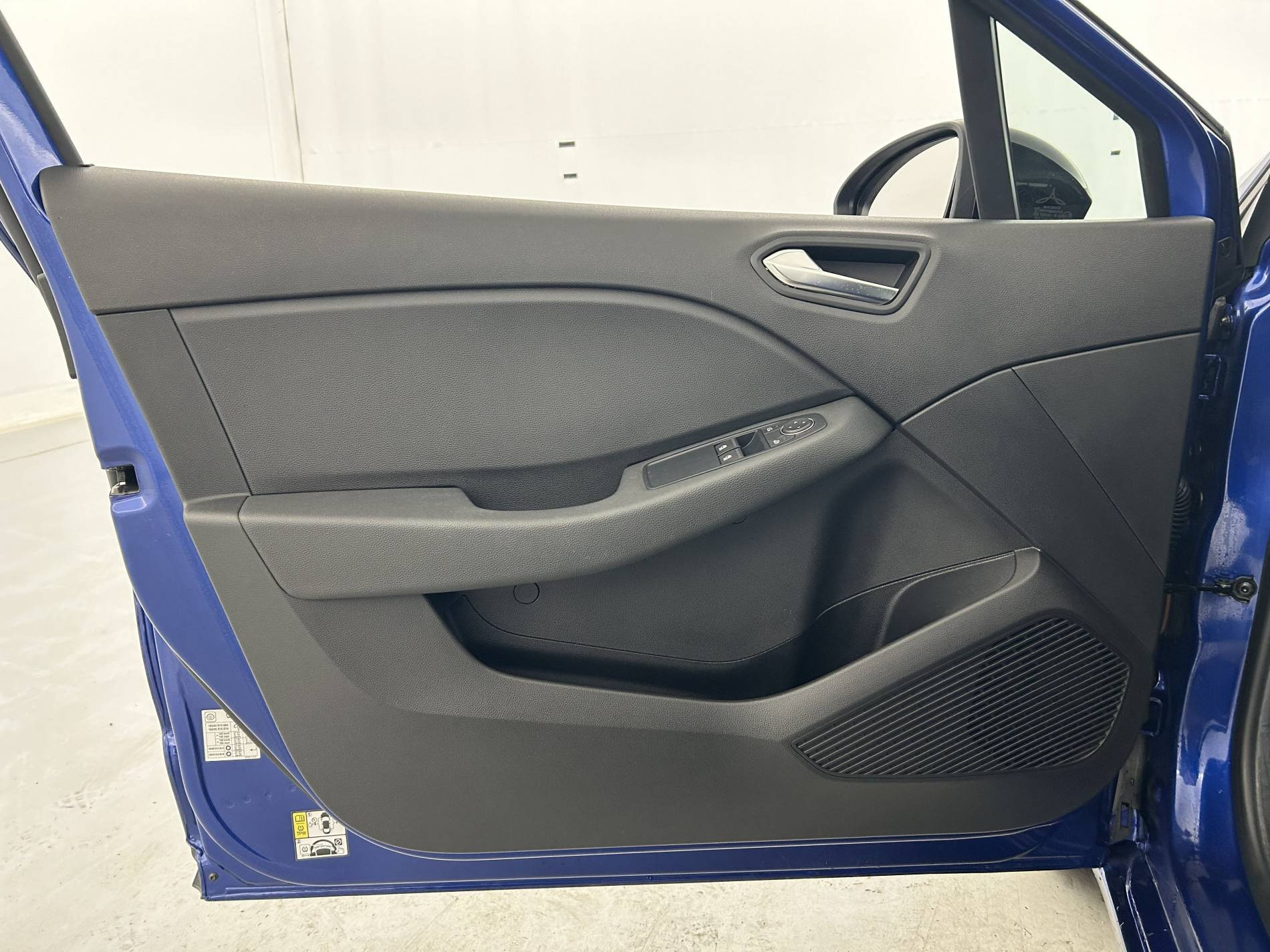 Vente en ligne Renault Clio 5 Clio TCe 90 au prix de 14 490 €