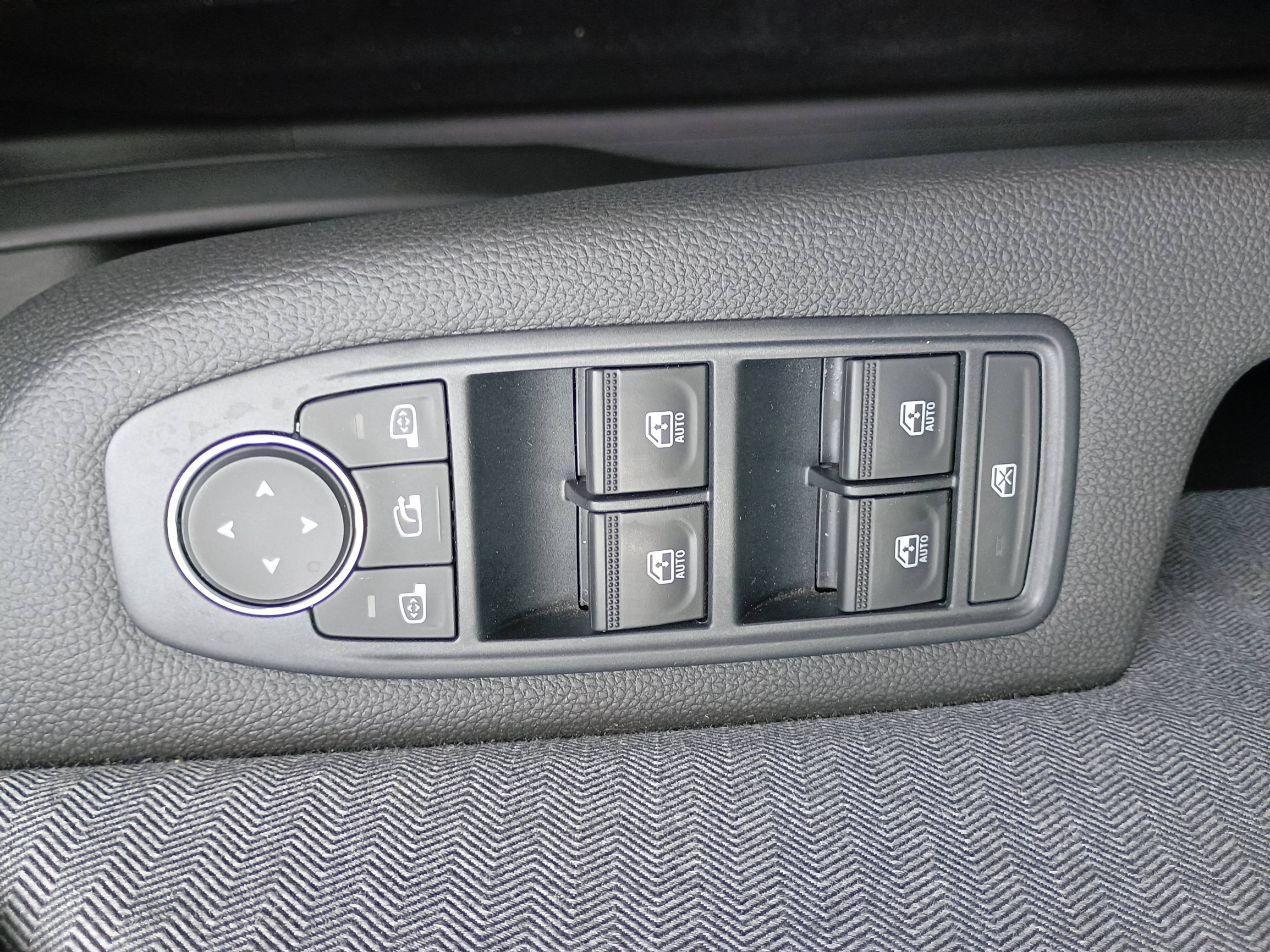 Vente en ligne Renault Clio 5 Clio Eco-G 100 ch GSR2 au prix de 19 990 €