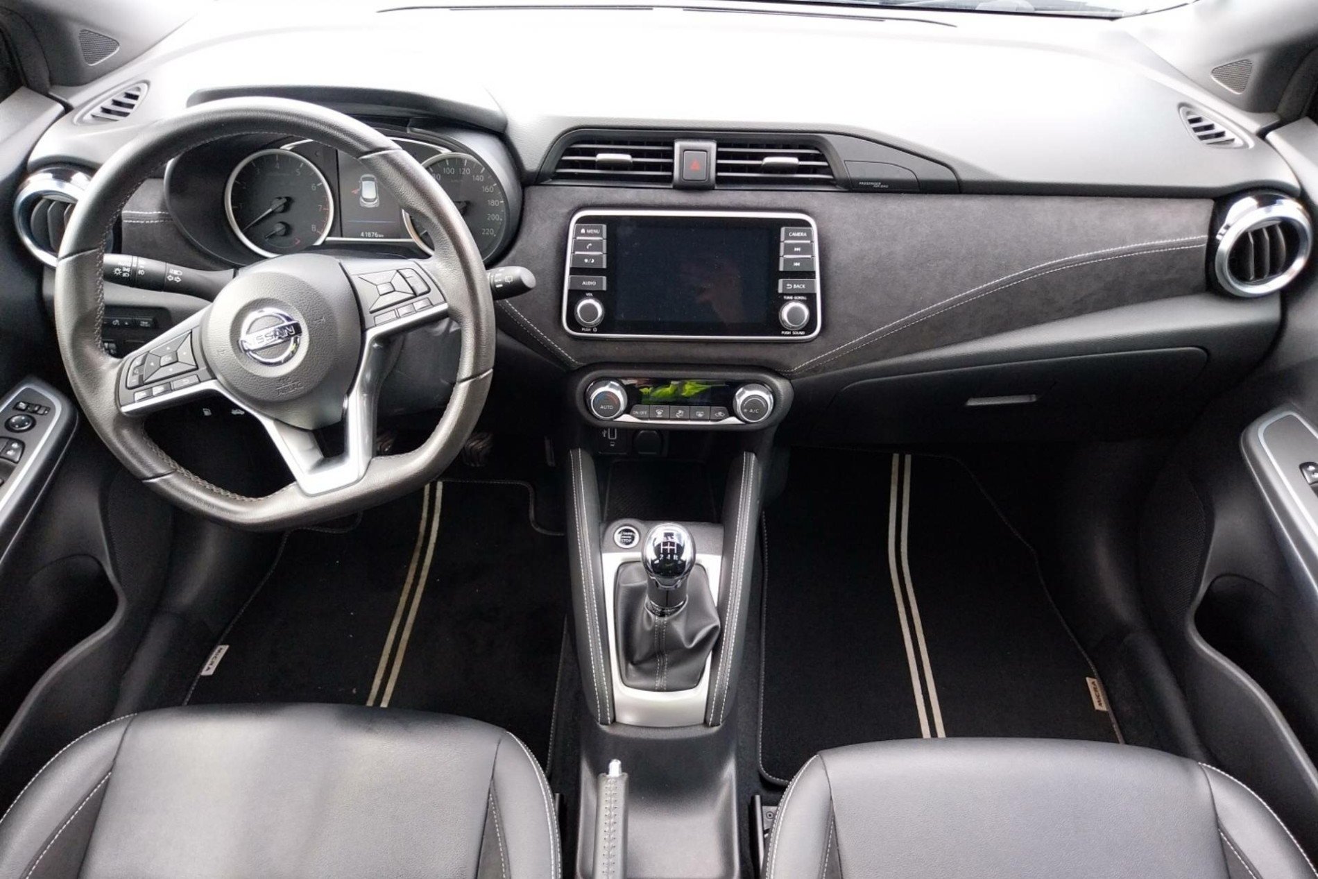 Vente en ligne Nissan Micra Micra IG-T 100 au prix de 13 290 €