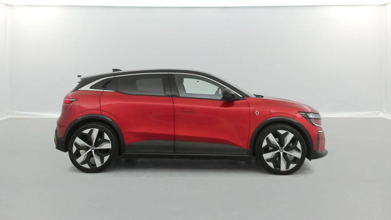 Vente en ligne Renault Megane E-Tech  EV60 220 ch super charge au prix de 23 490 €