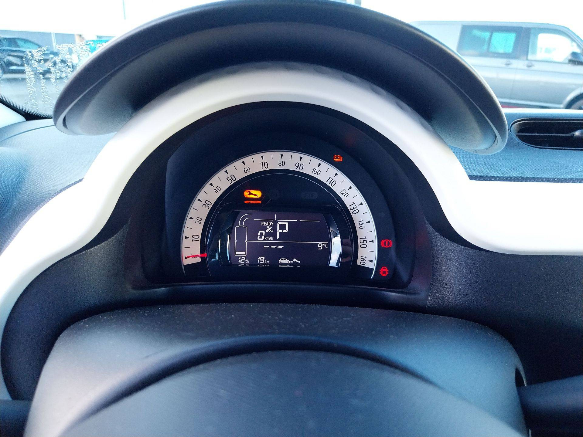 Vente en ligne Renault Twingo Electrique Twingo III E-Tech au prix de 12 990 €